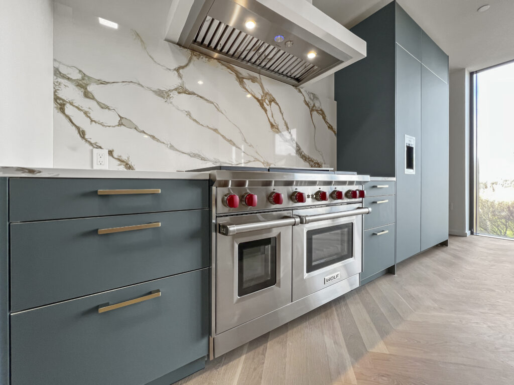 luxury kitchen design by Natalie Ivashkina, Eco German Kitchens Bellevue